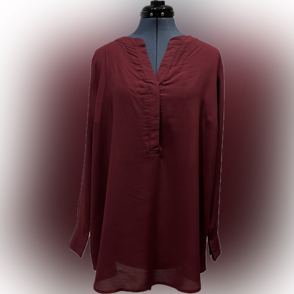 Monroe & Main Burgundy Tunic - Picture 1 of 8